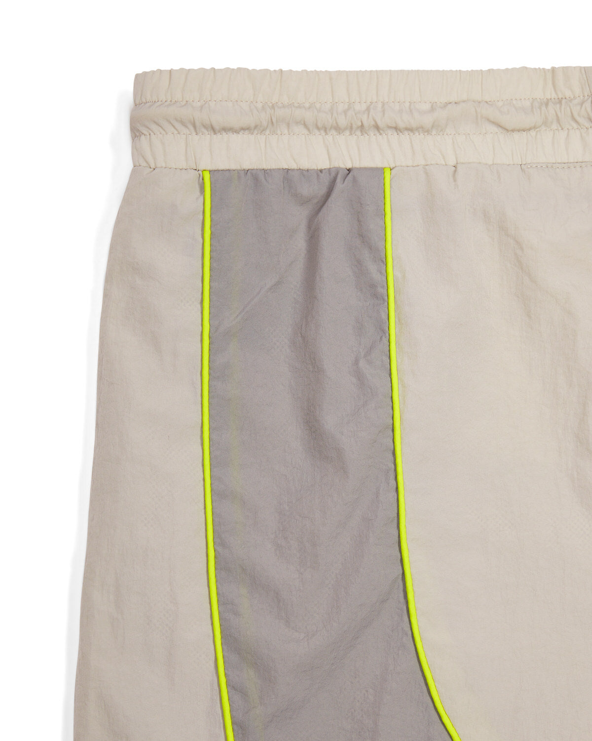 Beige Men's Trapstar Irongate T Panel Shell Shorts, Trapstar London | 4028YBAES